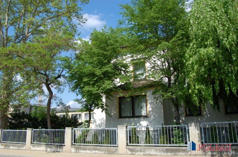 Zimmerfrei In Radebeul Luaran gambar